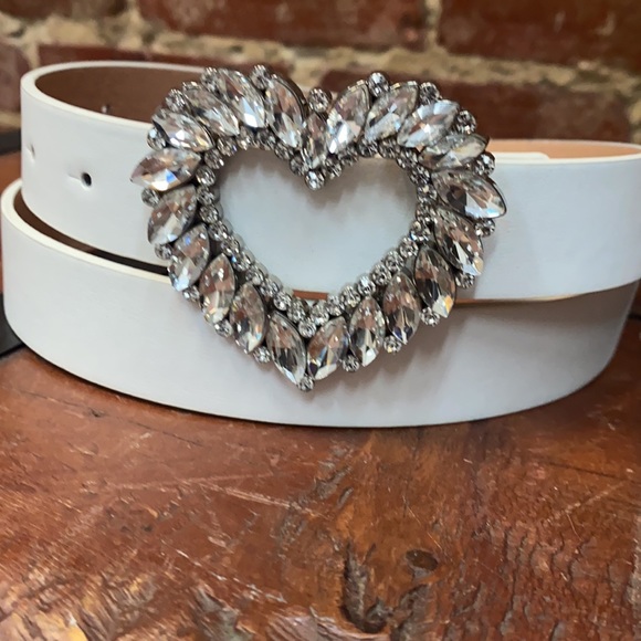 Red Rhinestone Heart Belt - Picture 14 of 15